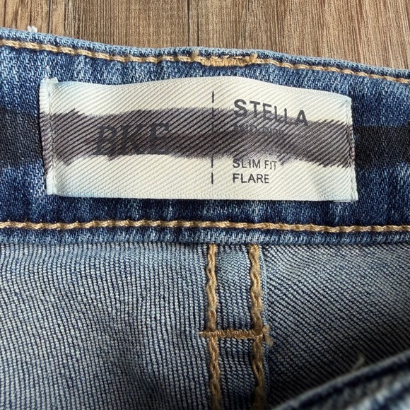 BKE Stella Slim Fit Flare Low Rise Jeans 27 Raw Hem Distressed Denim Womens Y2K - Picture 3 of 8